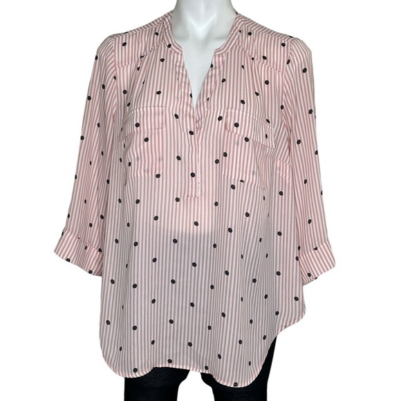Torrid white and pink stripe dot blouse 00 - Picture 6 of 8